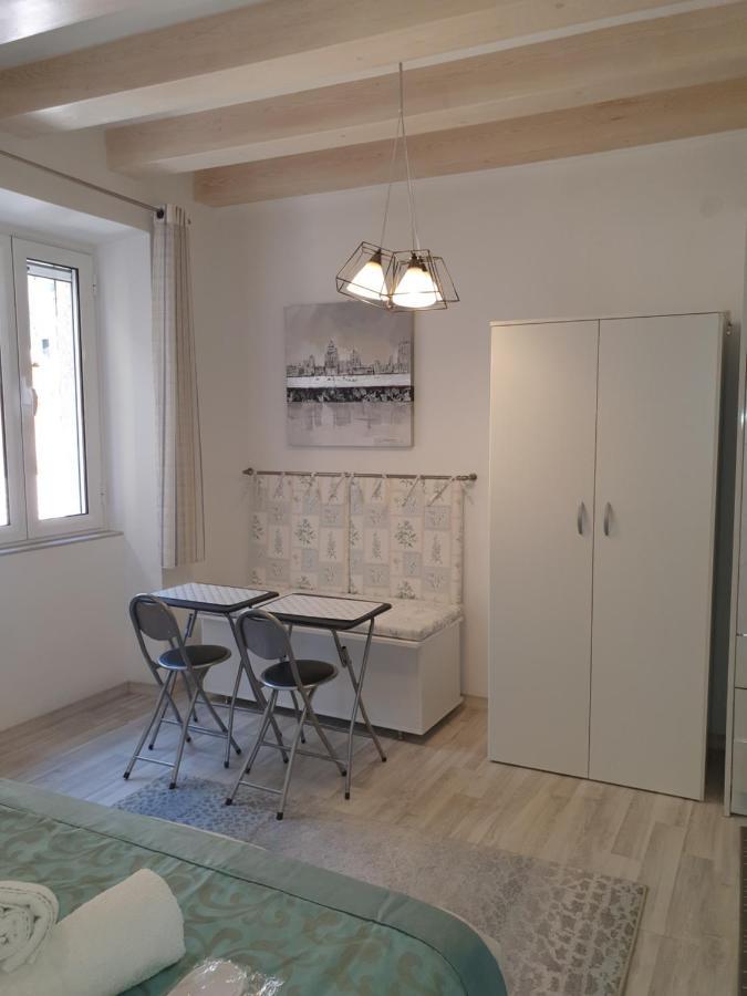 Helens Apartment Corfu  Buitenkant foto